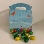Doosje paaseitjes verlaagd suikergehalte assortiment melk-puur-wit praliné 500g